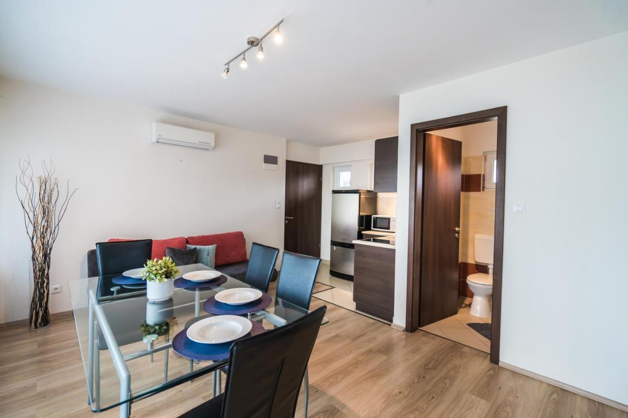 Siesta Sziget - Balaton-Parti Apartmanok Шиофок Экстерьер фото