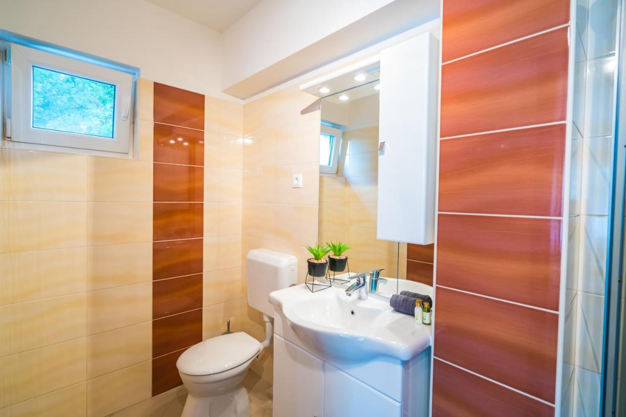 Siesta Sziget - Balaton-Parti Apartmanok Шиофок Экстерьер фото