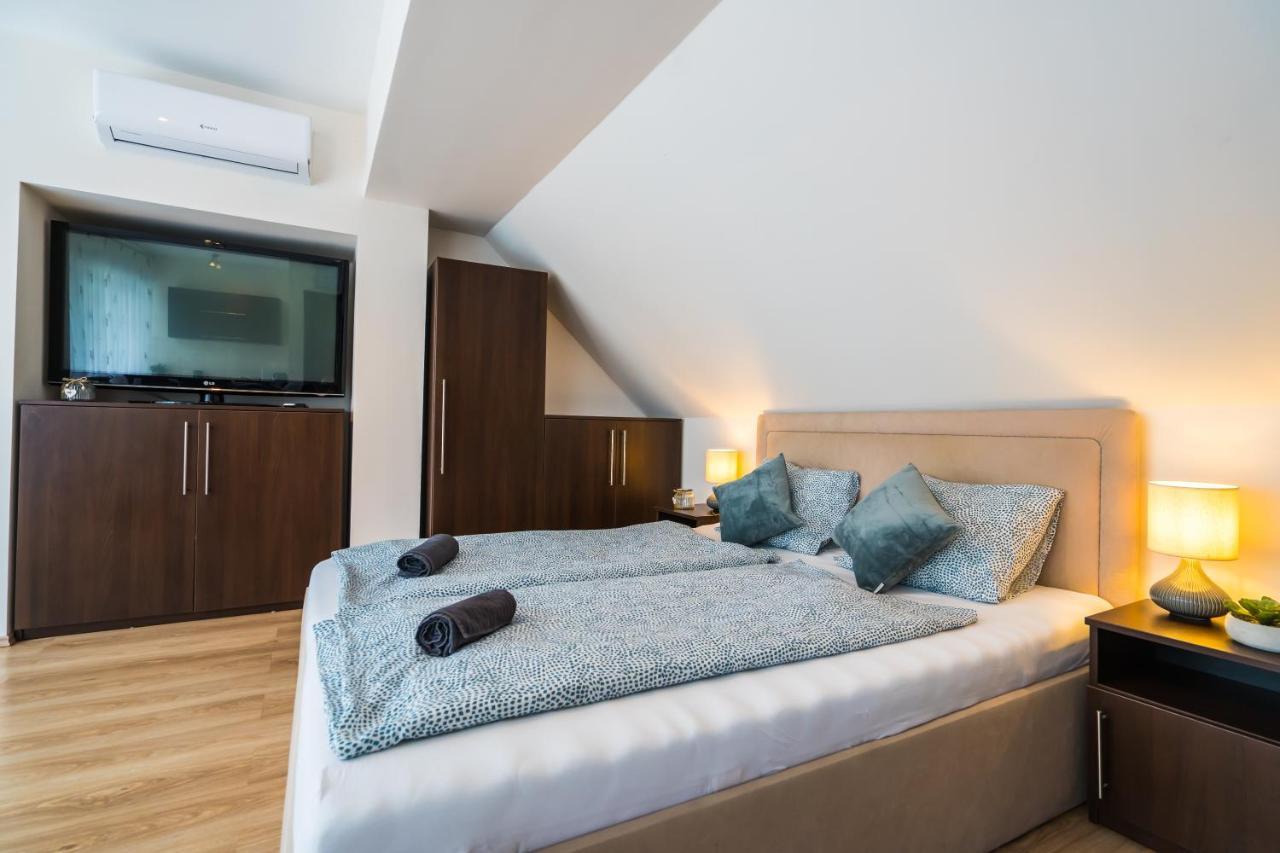 Siesta Sziget - Balaton-Parti Apartmanok Шиофок Экстерьер фото