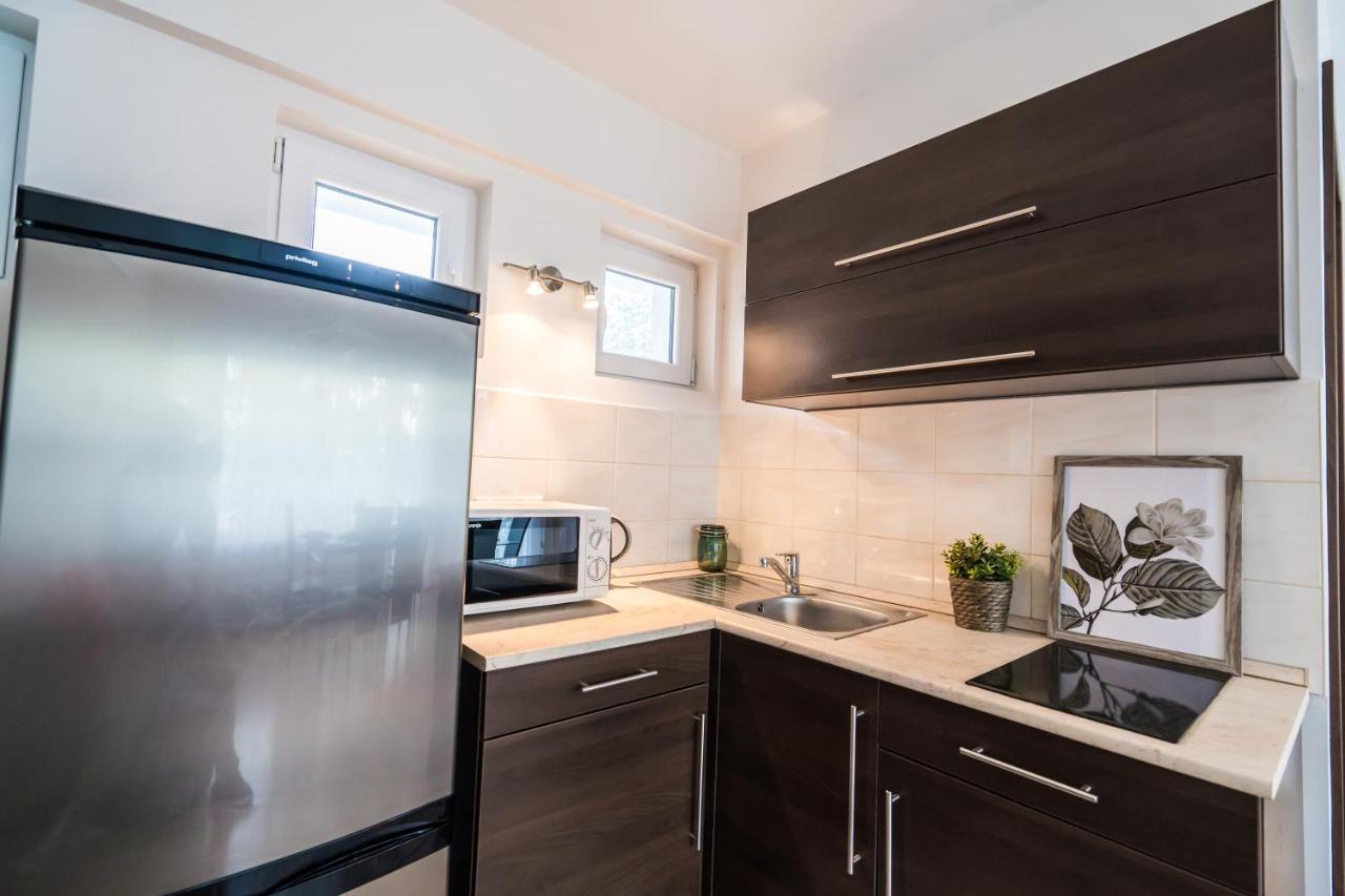 Siesta Sziget - Balaton-Parti Apartmanok Шиофок Экстерьер фото